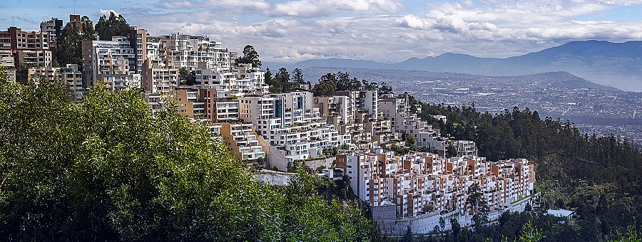 Quito, Monteserrín